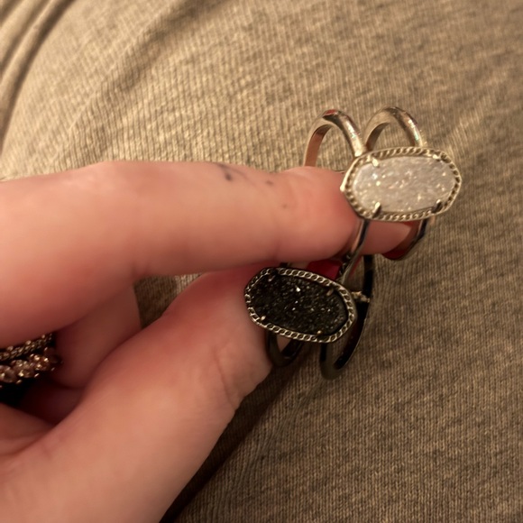 Kendra Scott Multi Rings - Picture 3 of 4